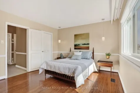 250 Ridgewood Road Toronto ON M1C 2X2