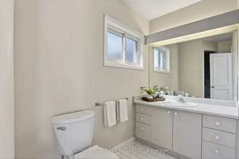 250 Ridgewood Road Toronto ON M1C 2X2