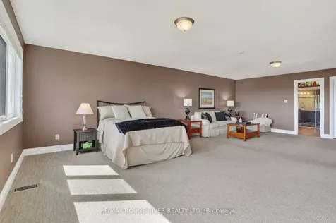 250 Ridgewood Road Toronto ON M1C 2X2