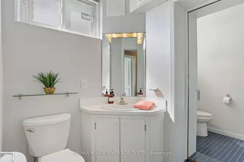 250 Ridgewood Road Toronto ON M1C 2X2
