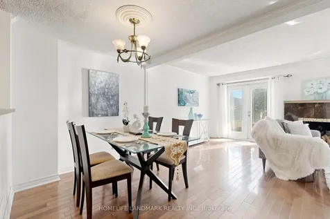 37 Treetops Court Toronto ON M1V 2B9