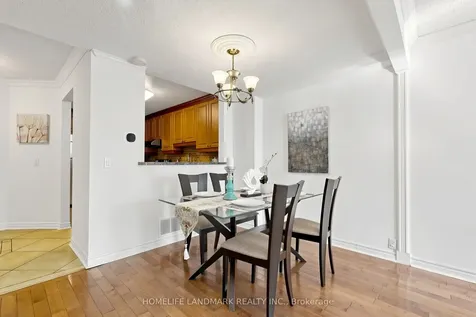 37 Treetops Court Toronto ON M1V 2B9