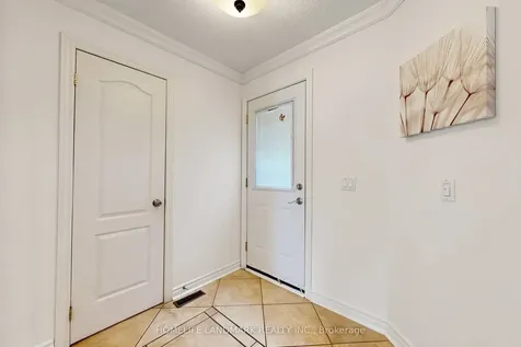 37 Treetops Court Toronto ON M1V 2B9