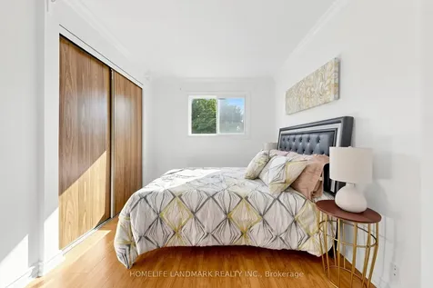 37 Treetops Court Toronto ON M1V 2B9