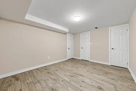 37 Treetops Court Toronto ON M1V 2B9