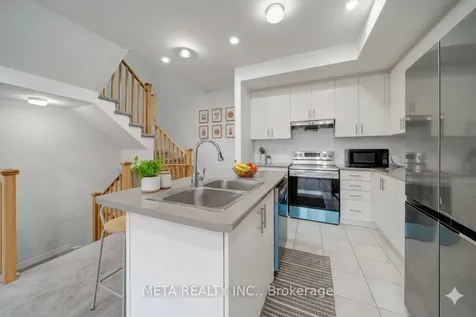 1073 Lockie Drive Oshawa ON L1L 0R9