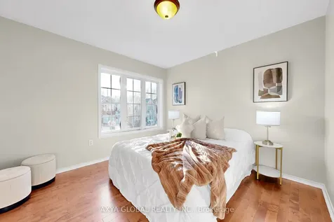 74 Mcsweeney Crescent Ajax ON L1T 4G2