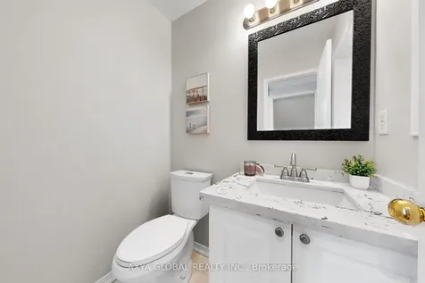 74 Mcsweeney Crescent Ajax ON L1T 4G2