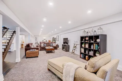 32 Mikelen Drive Scugog ON L9L 1V1