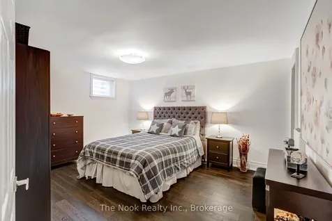 32 Mikelen Drive Scugog ON L9L 1V1