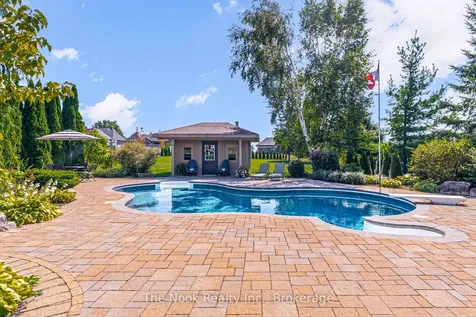 32 Mikelen Drive Scugog ON L9L 1V1