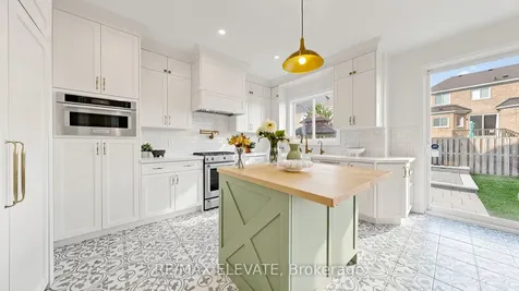 19 Weatherby Avenue Ajax ON L1Z 1R7