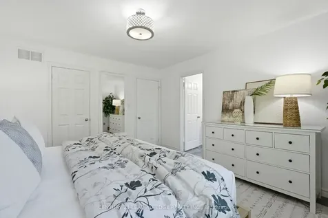 1910 Calvington Drive Pickering ON L1V 0B3
