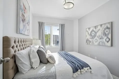 1910 Calvington Drive Pickering ON L1V 0B3