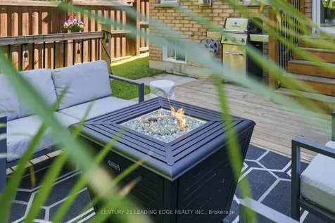 1910 Calvington Drive Pickering ON L1V 0B3