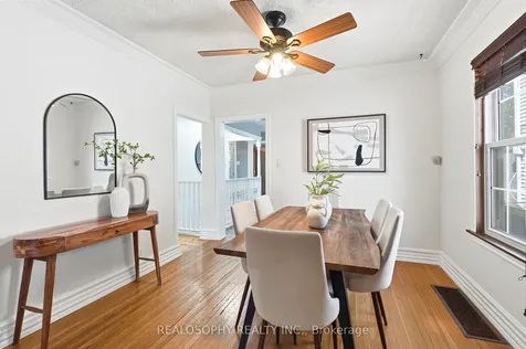 10 Medford Avenue Toronto ON M1L 4G2