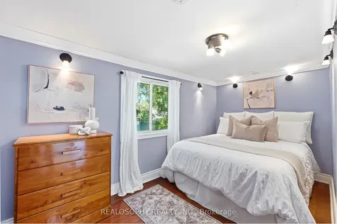 10 Medford Avenue Toronto ON M1L 4G2