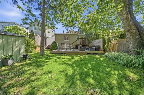 10 Medford Avenue Toronto ON M1L 4G2