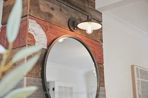 10 Medford Avenue Toronto ON M1L 4G2