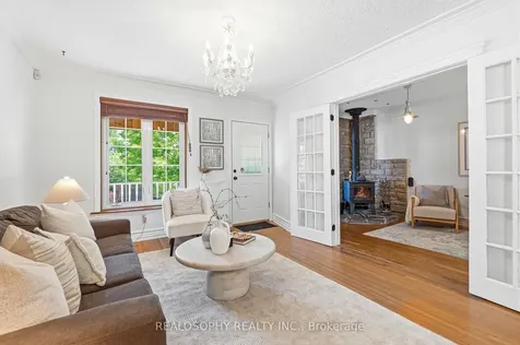 10 Medford Avenue Toronto ON M1L 4G2