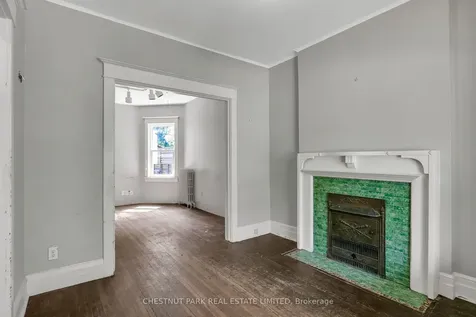 39 Devon Road Toronto ON M4E 2J7