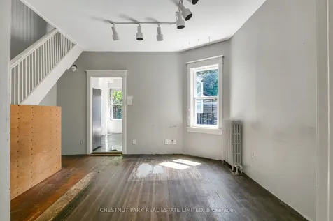 39 Devon Road Toronto ON M4E 2J7