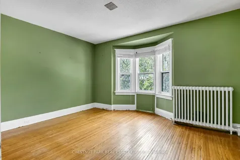 39 Devon Road Toronto ON M4E 2J7