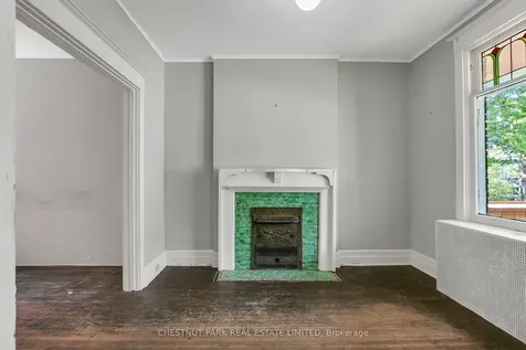 39 Devon Road Toronto ON M4E 2J7