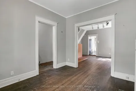 39 Devon Road Toronto ON M4E 2J7