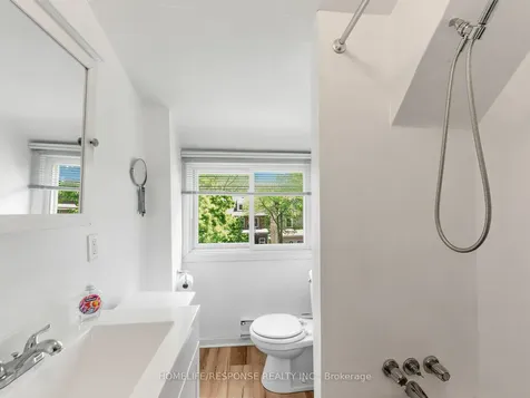 127 Lee Avenue Toronto ON M4E 2P2