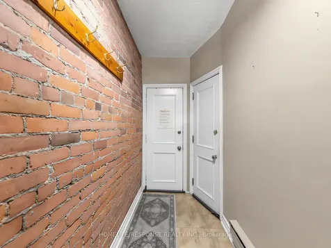 127 Lee Avenue Toronto ON M4E 2P2