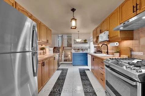 82 Mcmann Crescent Clarington ON L1E 2W9