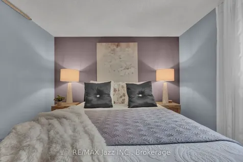 82 Mcmann Crescent Clarington ON L1E 2W9