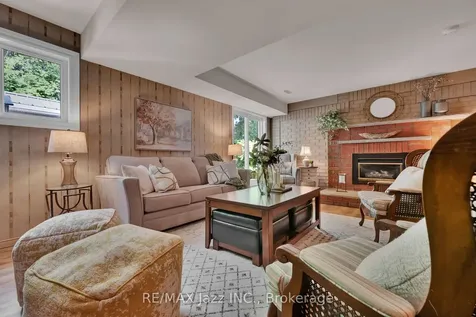 82 Mcmann Crescent Clarington ON L1E 2W9