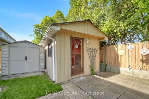 82 Mcmann Crescent Clarington ON L1E 2W9