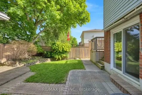 82 Mcmann Crescent Clarington ON L1E 2W9