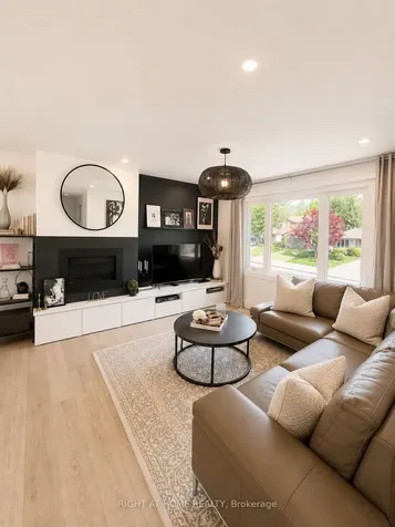 357 Dickens Drive Oshawa ON L1K 1N4