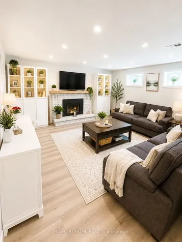 357 Dickens Drive Oshawa ON L1K 1N4