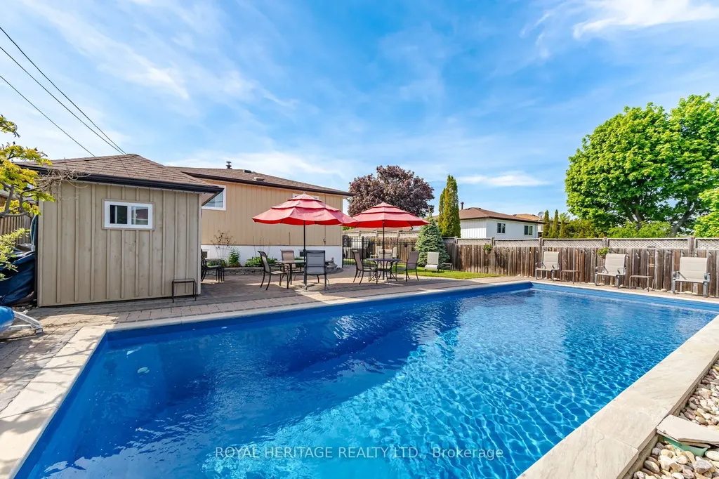 115 Clover Ridge Drive E Ajax ON L1S 1H1