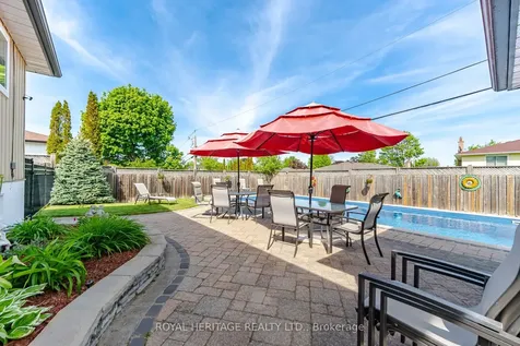 115 Clover Ridge Drive E Ajax ON L1S 1H1