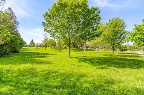 115 Clover Ridge Drive E Ajax ON L1S 1H1