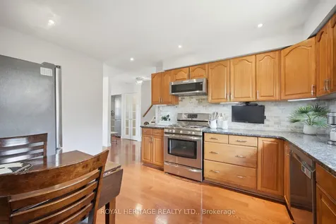 115 Clover Ridge Drive E Ajax ON L1S 1H1
