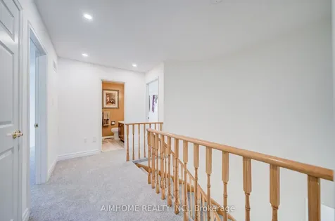 21 Calthorpe Avenue Toronto ON M1C 3S3