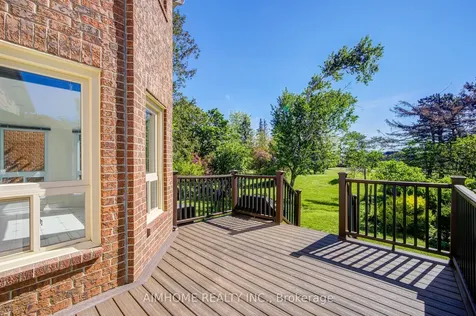 21 Calthorpe Avenue Toronto ON M1C 3S3