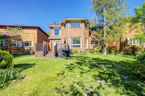 21 Calthorpe Avenue Toronto ON M1C 3S3