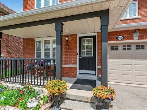 764 Craighurst Court Pickering ON L1X 2W9