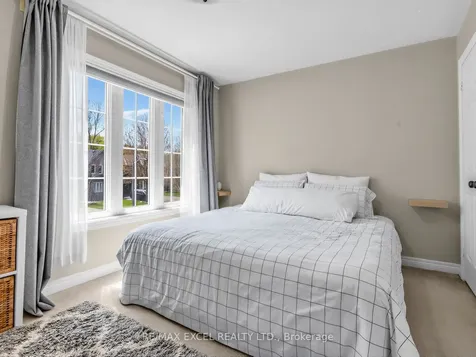 764 Craighurst Court Pickering ON L1X 2W9