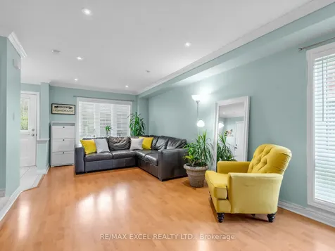 764 Craighurst Court Pickering ON L1X 2W9
