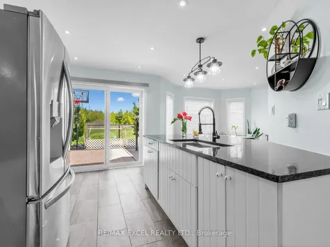 764 Craighurst Court Pickering ON L1X 2W9