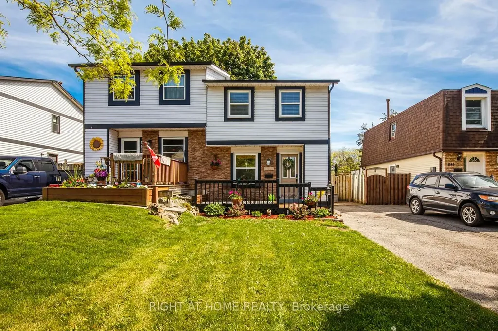 1153 Southdale Avenue N Oshawa ON L1H 7Y9